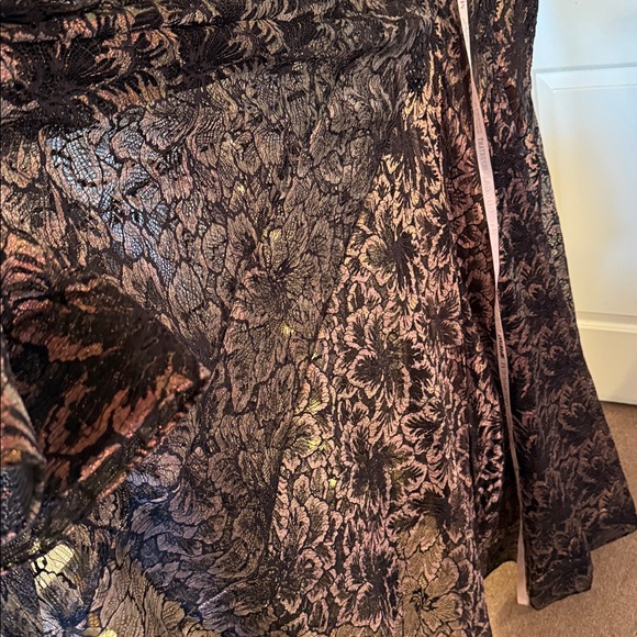 MAC DUGGAL
Black Embellished Strapless Sweetheart Trumpet Gown - Picture 14 of 17